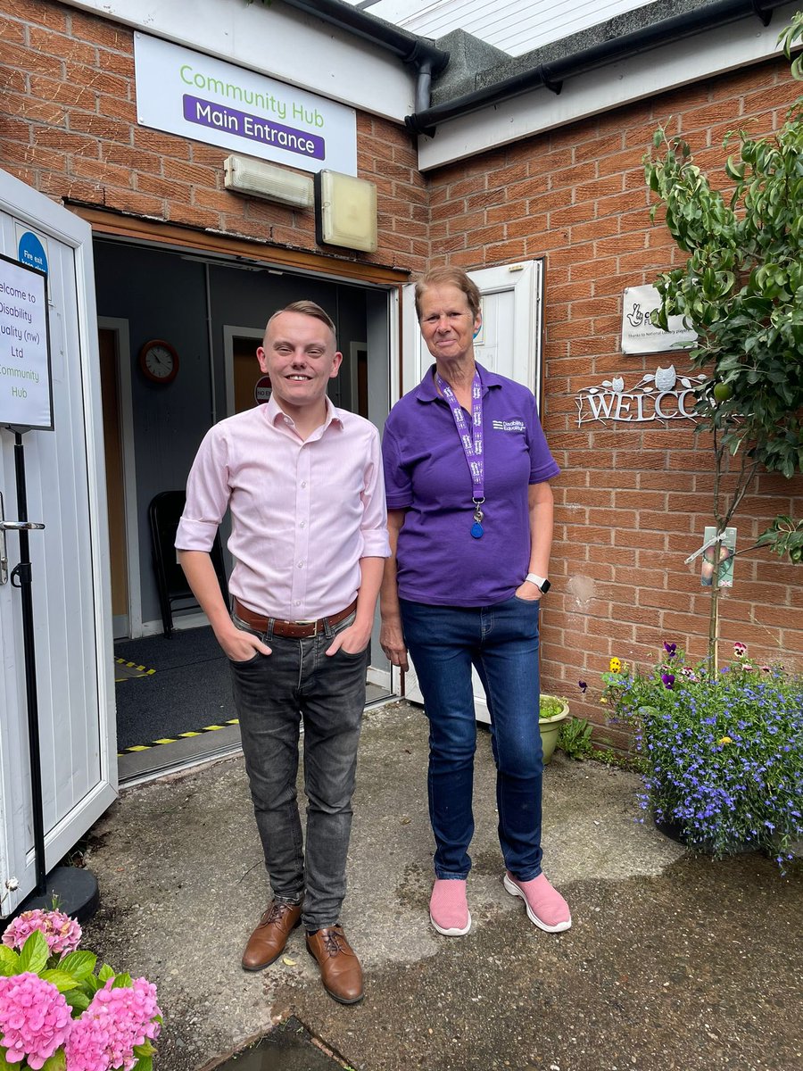DIsabilityNW's tweet image. Great to see @connord_291 in our new Community Hub this afternoon- thanks for coming Connor and taking an interest in our work. #strongertogether