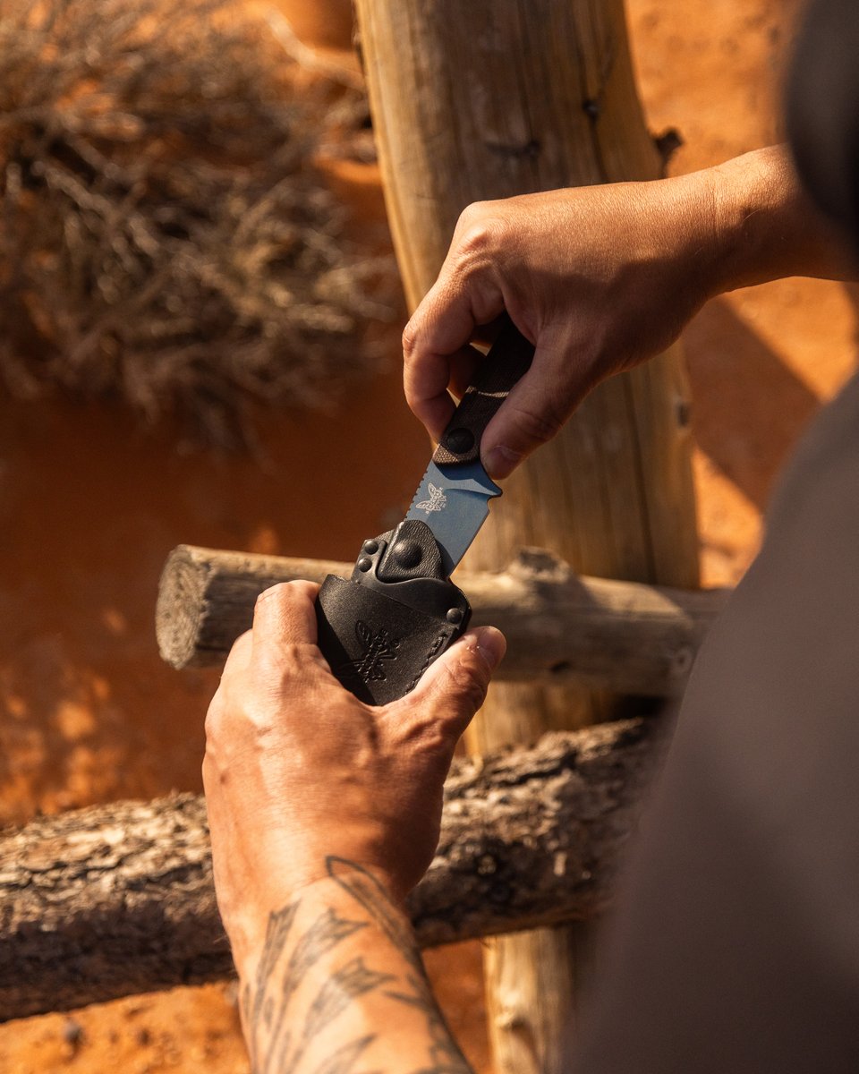 BladeHQ's tweet image. AVAILABLE NOW - The Benchmade Dacian just got better. 
Now featuring an updated Leather Sheath for secure scout carry, this fixed blade is ready to work and built to last.

Shop now at the link below!
bit.ly/4f4JbPF