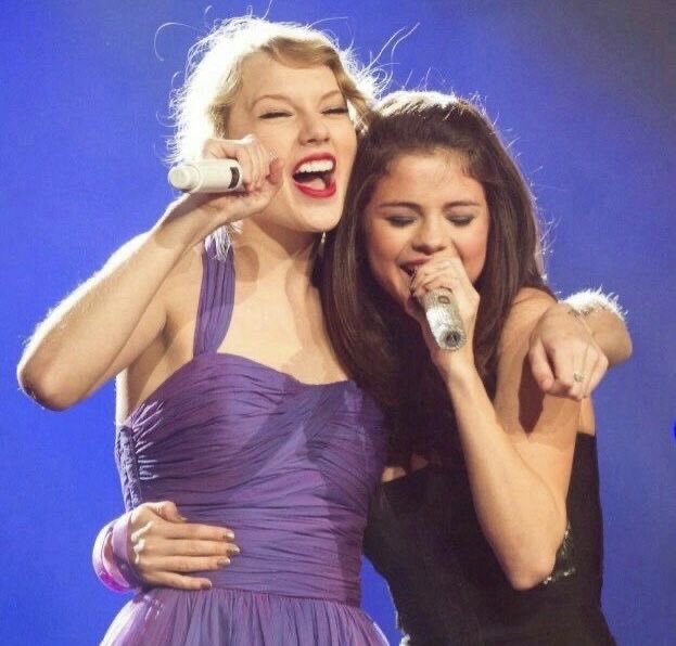 E hoje a família TSNBR quer desejar um feliz aniversário, para a Selena Gomez a melhor amiga da Taylor Swift que hoje está completando mais um dia de vida. Desejamos muito amor, saúde e muitas felicidades. 🥳 🎂

#TaylorSwift #SelenaGomez