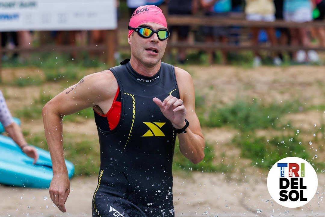MWellerFX's tweet image. Had a blast completing my second-ever Sprint Triathlon this weekend:
🏊8/10 swim, 🚴10/10 bike, 🏃6/10 run
🥈Took 2nd AG / 9th OA, missing 1st/7th by 7"
❤️Best of all, I got to cross the finish line with my biggest fan!
➡️ One more in 3 weeks before the season ends