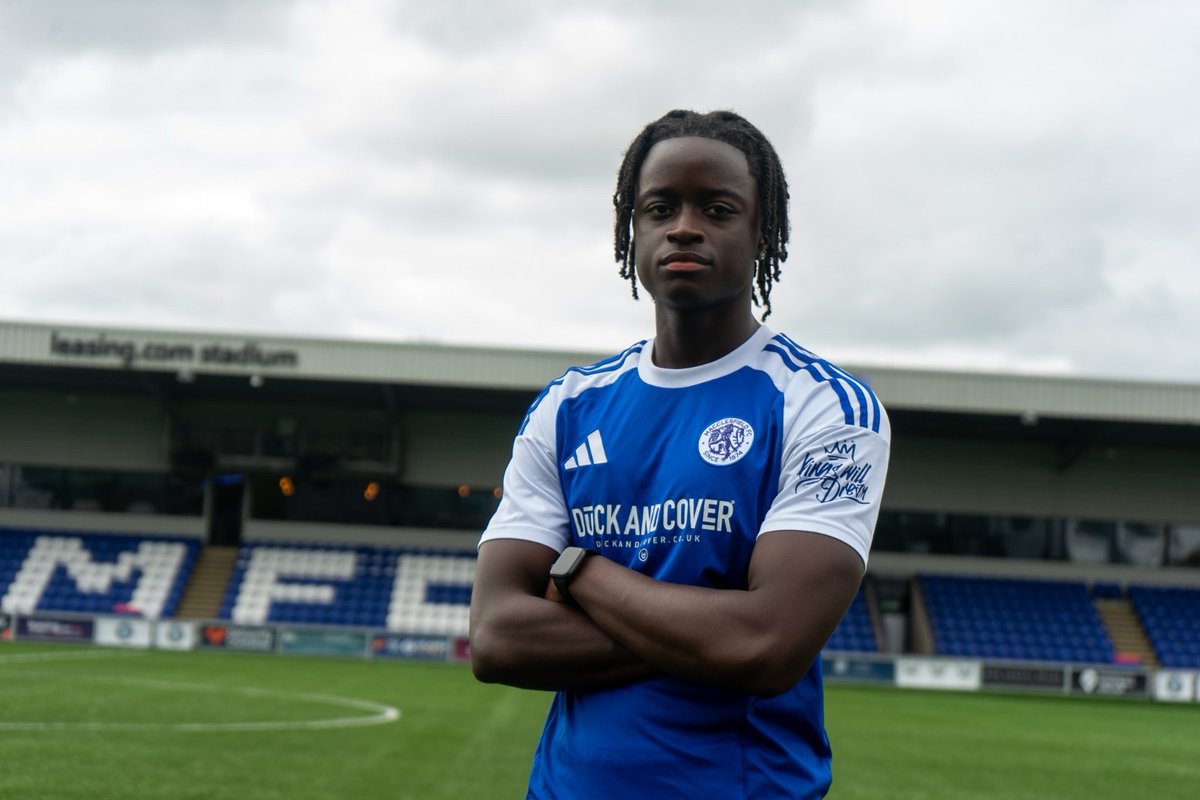 We are pleased to announce that Carlos Dos Santos has signed ahead of the 2025/26 season 📝

Welcome on board Carlos 🤝 

🔗 - macclesfieldfc.com/latest-news/ca…