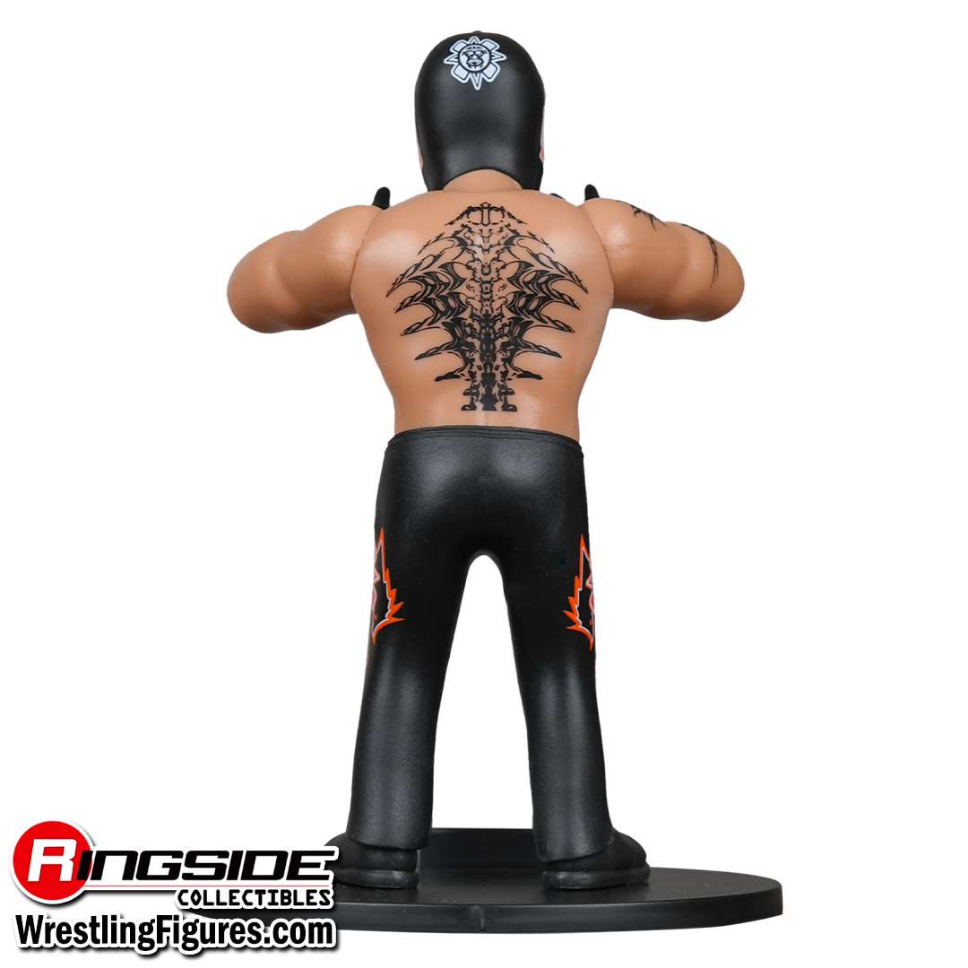 RingsideC's tweet image. Rey Mysterio @WWE Minix Collectible Figurine
Shop Now ➡️ Ringsid.ec/WWEMinix
#RingsideCollectibles #WrestlingFigures #WWE #Minix #ReyMysterio