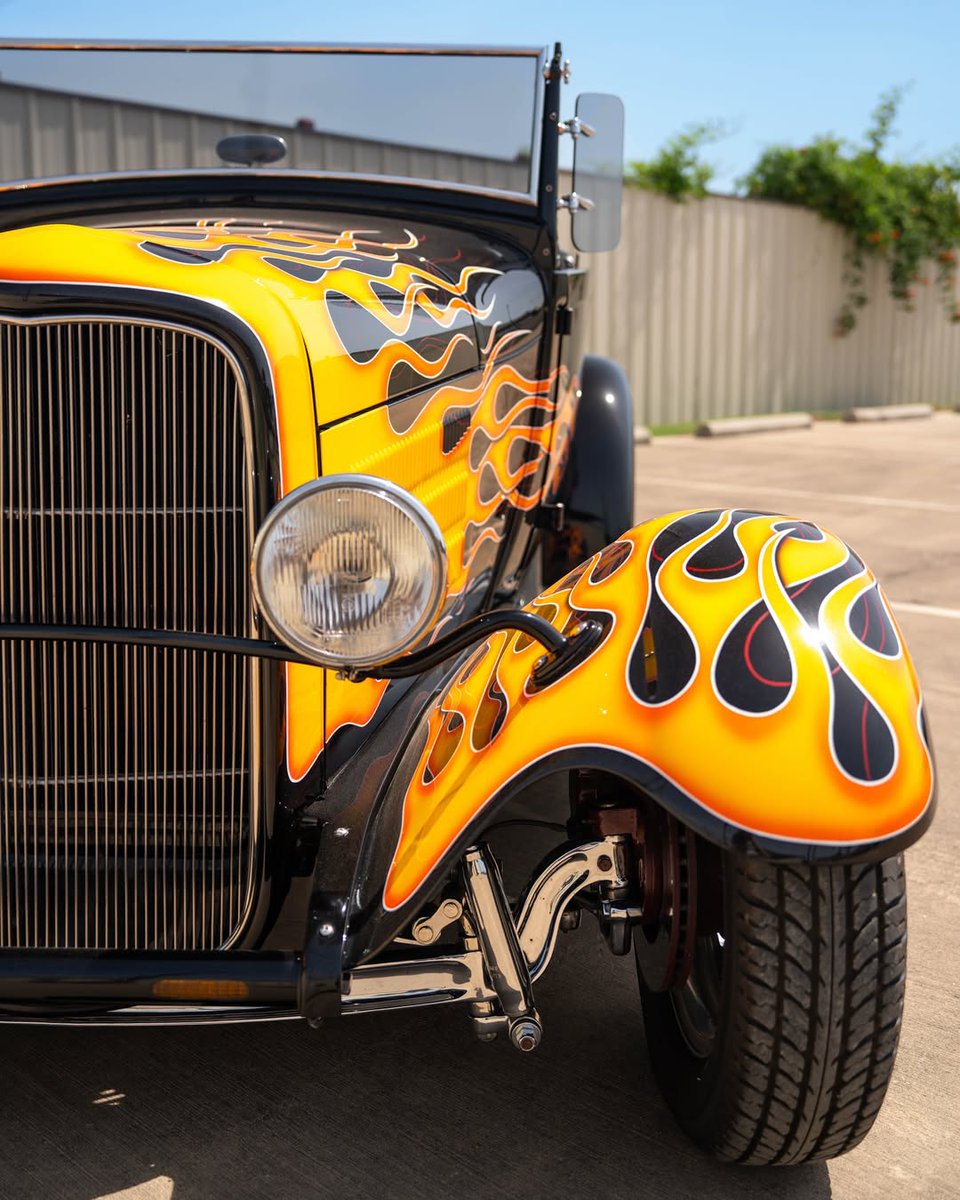 mechincFigure's tweet image. On my latest trip to @Route66Roadfest, @GasMonkeBuys snagged another one! Once I saw this ‘29 Ford I knew I had to add it to the collection — what do you think of it? Let me know in the comments.
📺 Catch the FULL new episode — Soon