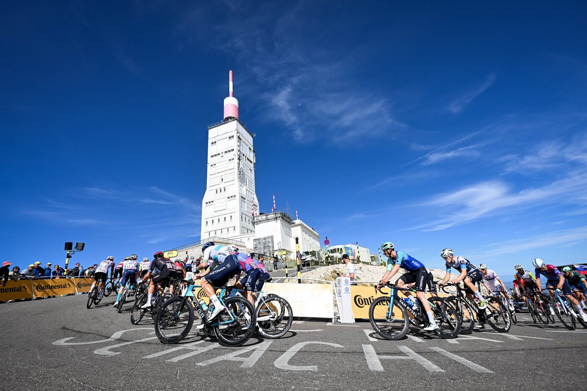 decathlonAG2RLM's tweet image. 🇫🇷@LeTour
L'une des plus belles arrivées ❤️
One of the most picturesque finishes ❤️
#DECATHLONAG2RLAMONDIALETEAM - © Getty - © A.S.O.
