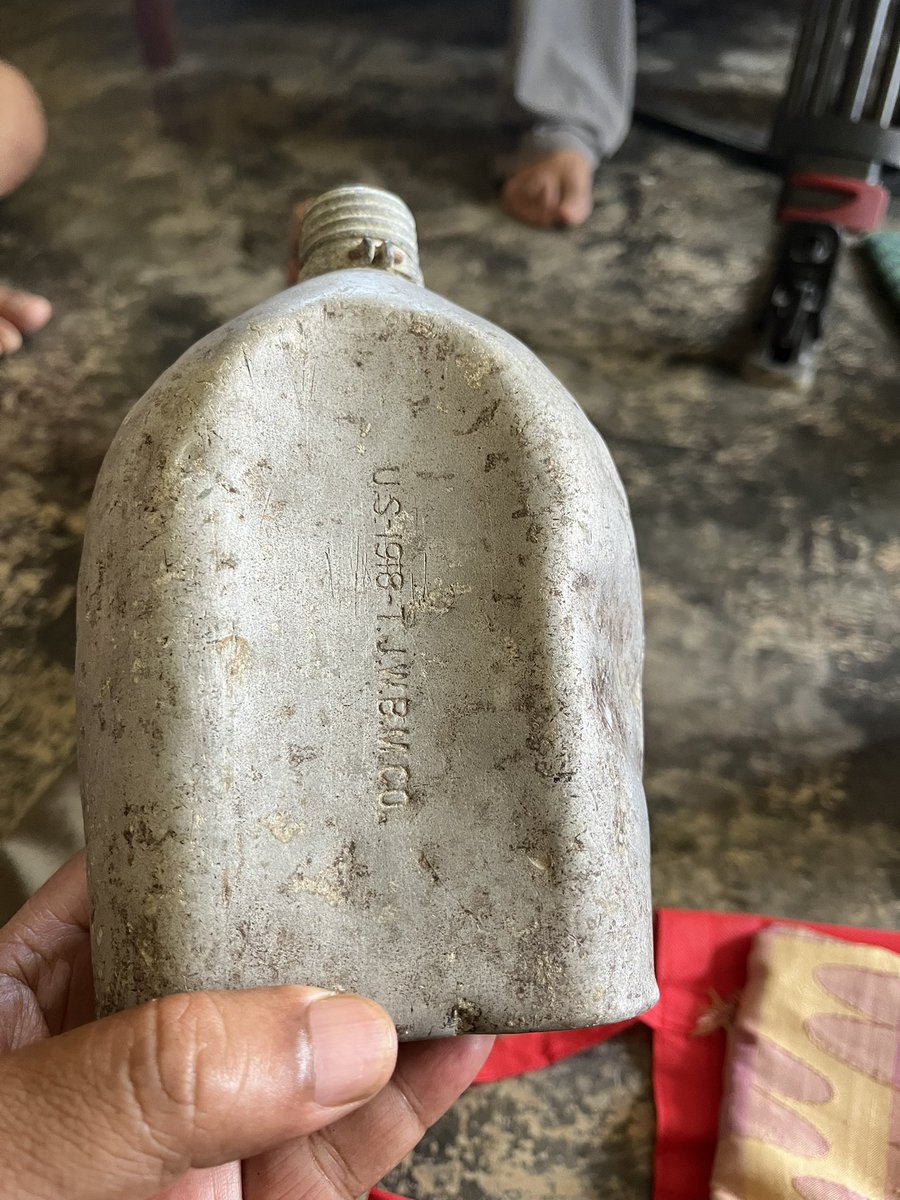 mrinaltalukdar8's tweet image. A 1910 US Army canteen discovered in a remote village near Margherita—possibly left behind during WWII when American troops moved through Assam.