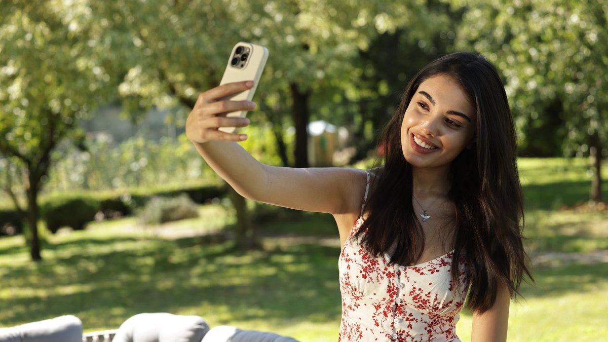 Aslı’nın Alkanlar’daki ilk günü. 🏠👀

#Çarpıntı, bir <a href="/OGMPictures/">OGM Pictures</a> yapımı. Yakında Star TV’de.