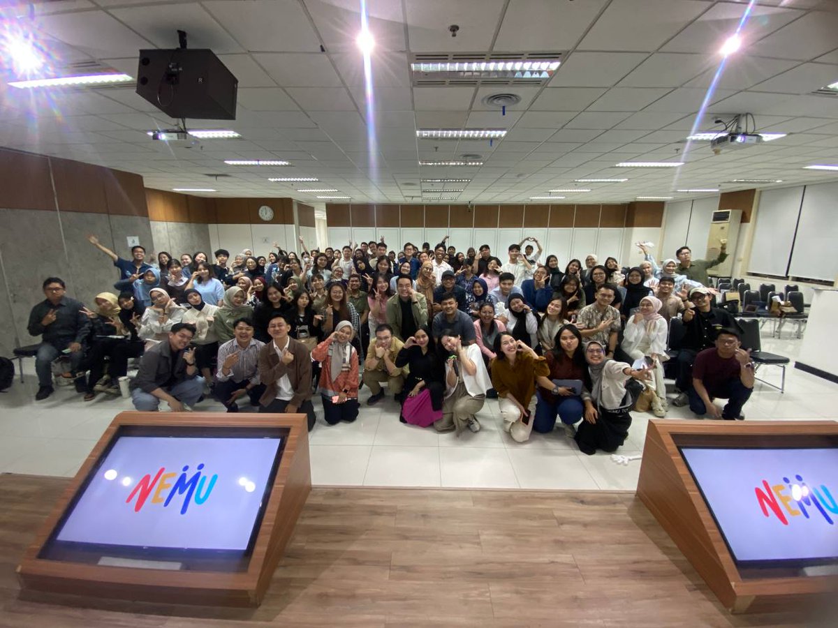 Helianthus23_'s tweet photo. Siapa yang mau punya komunitas side hustle yang fun kayak gini bareng aku? Isinya orang orang positive minded+supportive semua. Yang mau mau aja, yang serius serius aja, yang percaya sama proses. Boleh banget isi form di bio aku yaa. Kriteria umur 20th - 35th
Jabodetabek only yaa https://t.co/S3DC0sxmtk