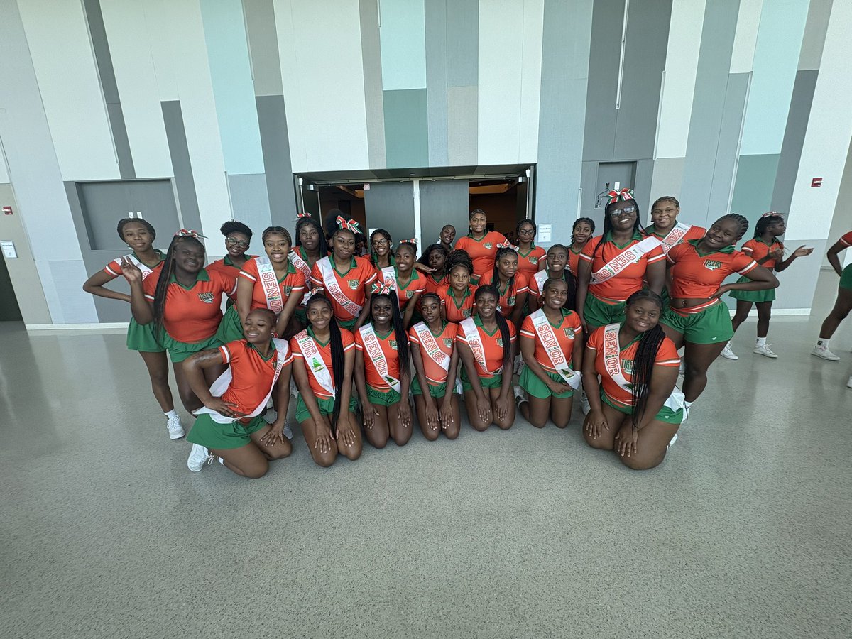 CoachT1920's tweet image. Congratulations to our cheerleaders on an amazing cheer camp at the University of Miami!
Weโre so proud of their hard work, energy, and team spirit. Way to represent โ the season is off to a great start! ๐๐งก๐