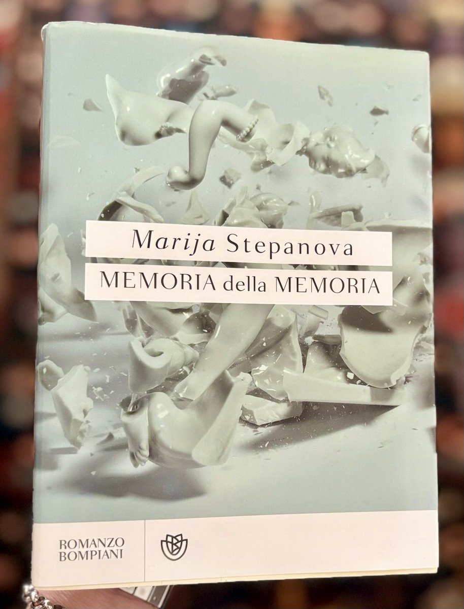 Patrizia Ciardelli (@ghegola) on Twitter photo Mi sorprese la riluttanza di mia madre a ricordare il passato.
Mi sembrava ovvio che nella felice estate moscovita dovessimo tornare in via Pokrovka,dove era la nostra vecchia casa, sederci sul viale, andare fino alla scuola dove tutte noi avevamo studiato.
<a href="/diconodioggi/">dicono di oggi</a> Mi sorprese la riluttanza di mia madre a ricordare il passato.
Mi sembrava ovvio che nella felice estate moscovita dovessimo tornare in via Pokrovka,dove era la nostra vecchia casa, sederci sul viale, andare fino alla scuola dove tutte noi avevamo studiato.
<a href="/diconodioggi/">dicono di oggi</a>