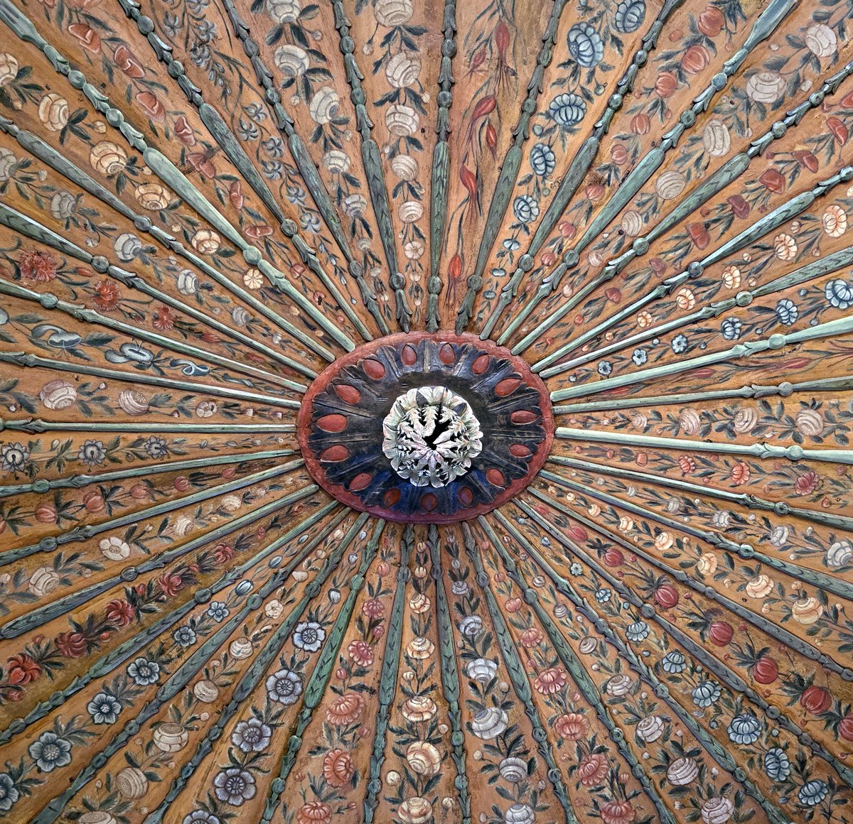 Eski Ankara Camileri tweet media