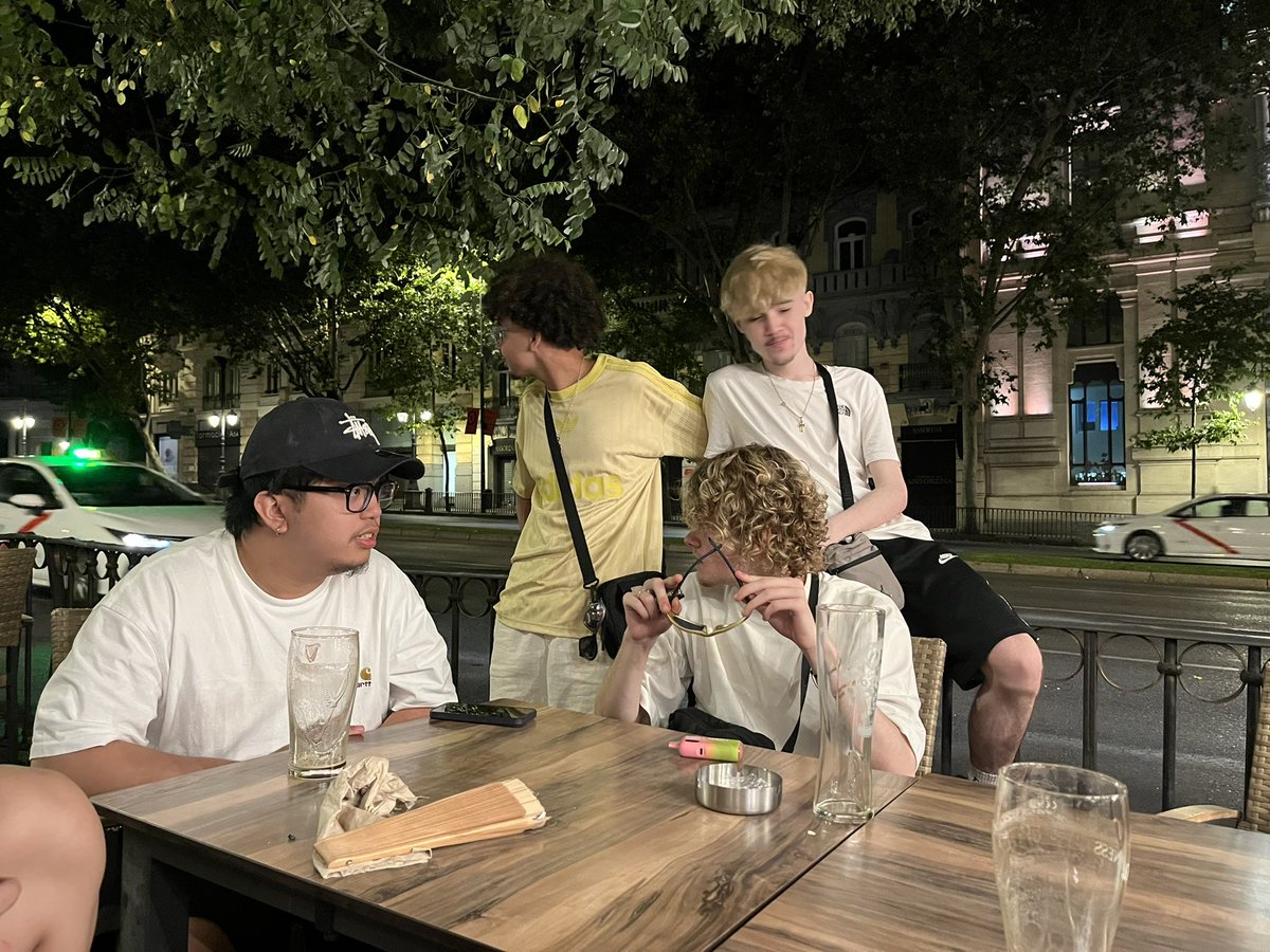 All my homies love madrid.