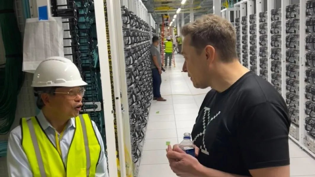 tetsuoai's tweet image. Elon Musk plans to scale xAI's compute from 100 k+ H100 GPUs to 50,000,000 H100 equivalents with better power efficiency within 5 years..