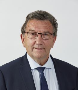 Prefet53's tweet image. ⚫️[22/07] Marie-Aimée Gaspari, préfète de la #Mayenne a appris avec tristesse la disparition de M. Gérard Dujarrier, vice-président du conseil départemental @lamayenne. 
👤 Elle rend hommage à la mémoire d’un élu local profondément engagé, dont l’action constante au service des…