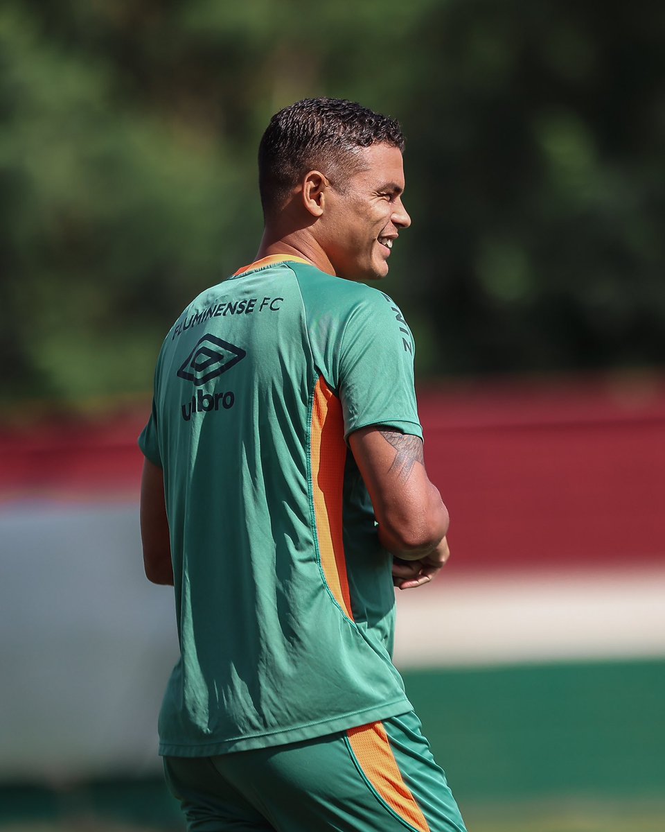 FluminenseFC's tweet image. Juntos pelo Fluminense, capitão! 🫡🇭🇺
📸: Lucas Merçon/FFC