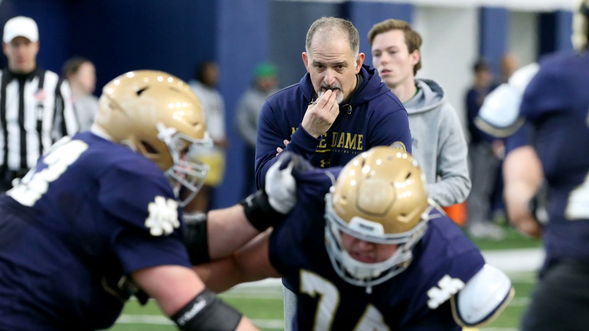 MikeBerardino's tweet image. Big birthday week for #NDFootball assistant coaches:
Veteran O-line coach Joe Rudolph turned 53 on Monday.
Mike Mickens, defensive pass-game coordinator, turns 38 on Thursday.
#NotreDame