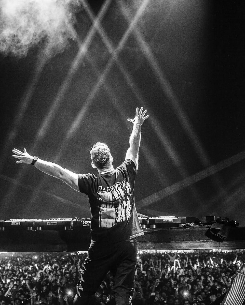 echostage's tweet image. .@HARDWELL returns to Echostage on Thursday, 9/25 โ for the first time since 2018. Donโt miss out on the first date of his extremely limited USA run.
Limited presale tickets are available starting 7/31 @ 1pm. Register at bit.ly/hardpre
General on-sale begins 8/1 @ 1pm.