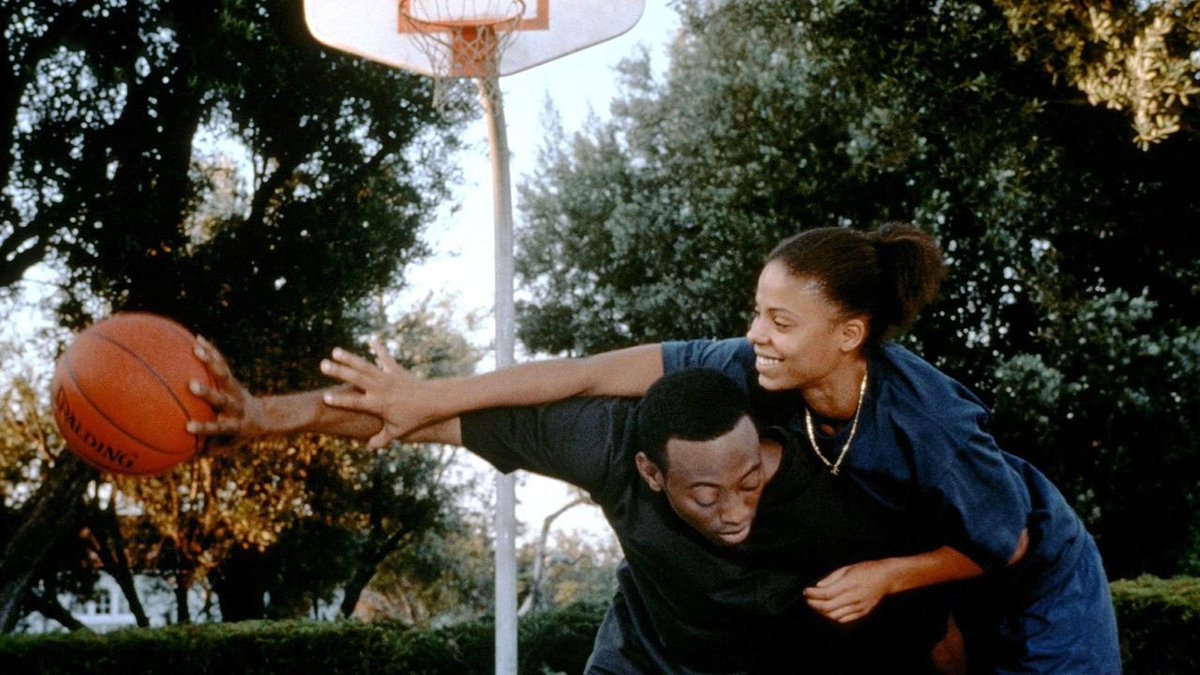 chifilmfest's tweet image. "A nearly perfect modern romantic drama"
🎬 See Gina Prince-Bythewood's timeless sports romance LOVE & BASKETBALL tonight for FREE at @Millennium_Park 🏀
Learn more:
chicago.gov/city/en/depts/…