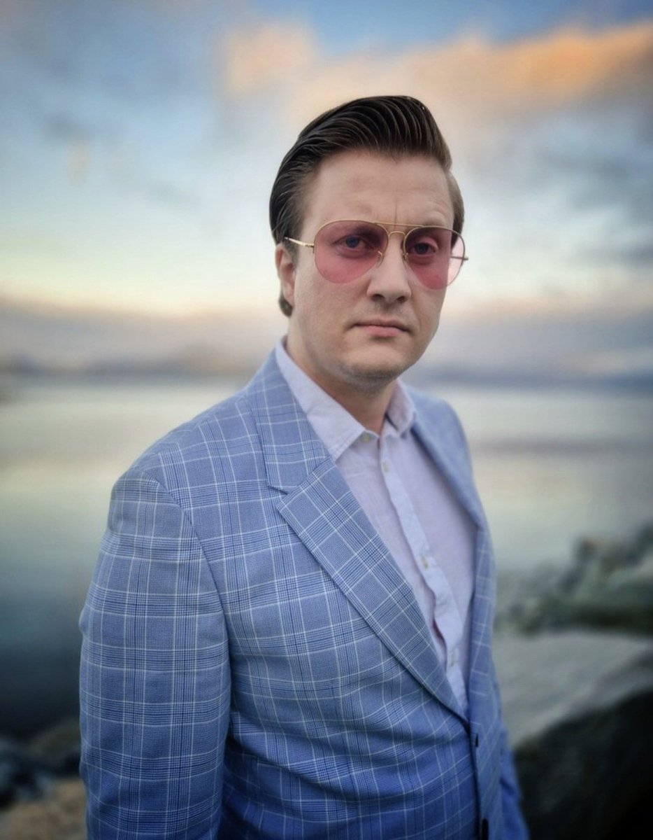 PeterSweden tweet media