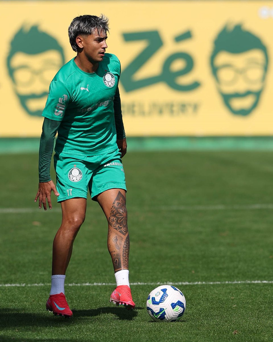 Palmeiras's tweet image. Terça-feira de ajustes finais antes do confronto com o Fluminense 👊 ➤ tinyurl.com/4cnmn4jz
