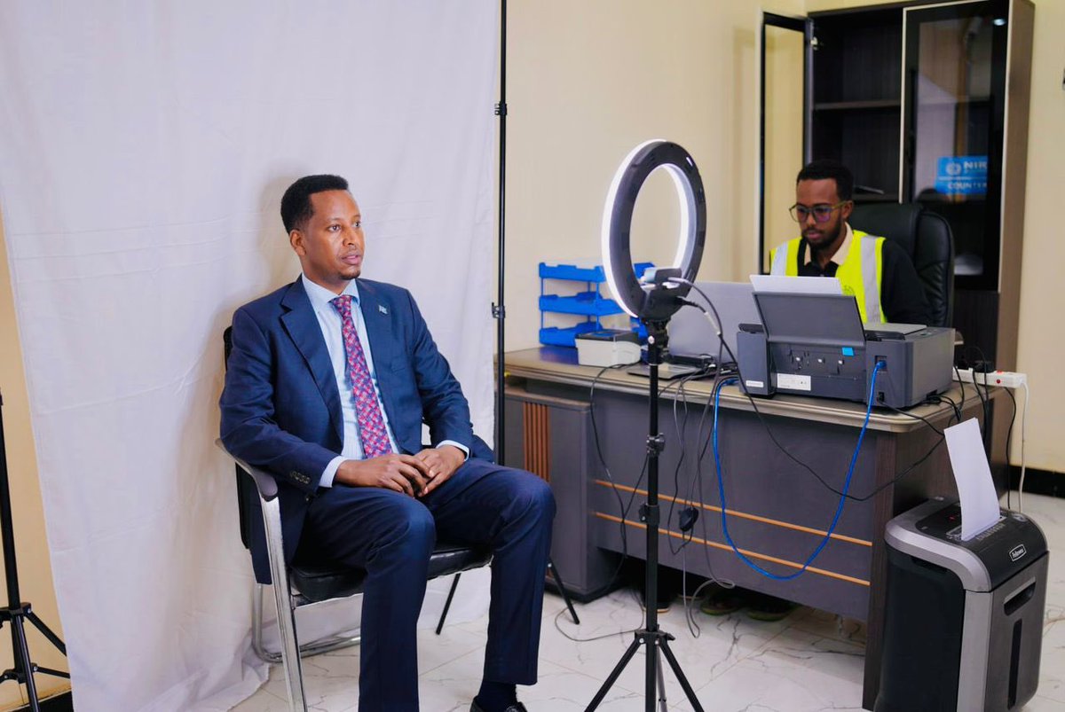 Today, the NIRA center in #Baidao successfully conducted the registration of officials from the Federal Government of #Somalia! Included were Deputy Ministers Isak Mohamud Mursal and Mohamed Adan Mohamed, Senator Ayan Adan Abdullahi, and MP Muktar Mohamed Mursal. #NIRA