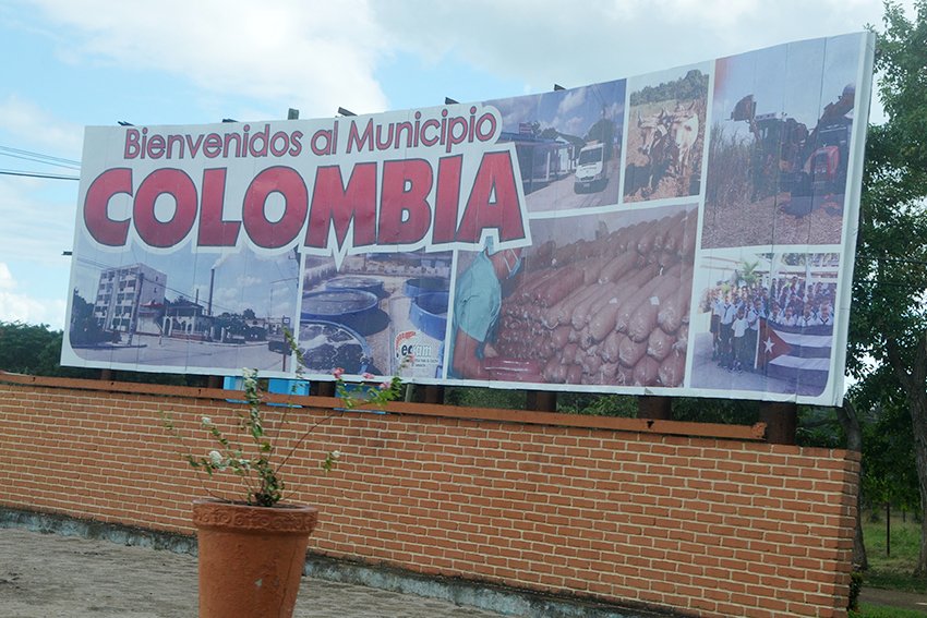 Periódico26 (@26delastunas) on Twitter photo 🇨🇺🌵Este miércoles #Colombia acoge el acto provincial de #LasTunas por 72 aniversario de #26Julio; a propósito del hecho le hacemos una “fotografía” a principales indicadores demográficos de ese territorio:
(abrimos hilo) Con <a href="/LorenzoOsbel/">Osbel Lorenzo</a> <a href="/YelenysLasTunas/">Yelenys Tornet Menéndez</a> 🇨🇺🌵Este miércoles #Colombia acoge el acto provincial de #LasTunas por 72 aniversario de #26Julio; a propósito del hecho le hacemos una “fotografía” a principales indicadores demográficos de ese territorio:
(abrimos hilo) Con <a href="/LorenzoOsbel/">Osbel Lorenzo</a> <a href="/YelenysLasTunas/">Yelenys Tornet Menéndez</a>