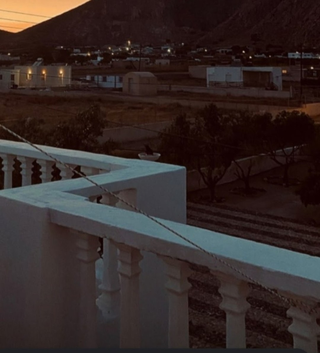 ninaleo20228553's tweet image. Δεν είναι κρίμα να την έχουν δει κάποιοι φίλοι μόνο ? Ας είναι...!!! #santorinichallenge