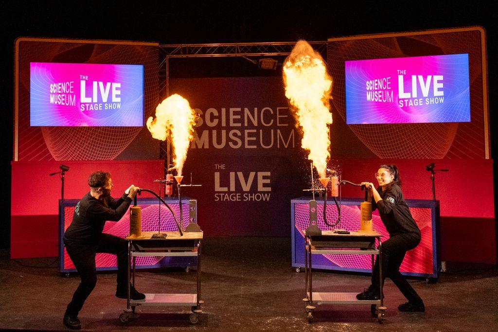 RiverfrontArts's tweet image. π¬β¨ Science comes ALIVE on stage! β¨π¬
Packed with mind-blowing experiments, jaw-dropping demos, and plenty of βWOW!β moments, this brand-new family show will spark curiosity and ignite imaginations of all ages. ππ§ͺπ₯
π Sat 30 August
ποΈ Book here: buff.ly/mONQLZp