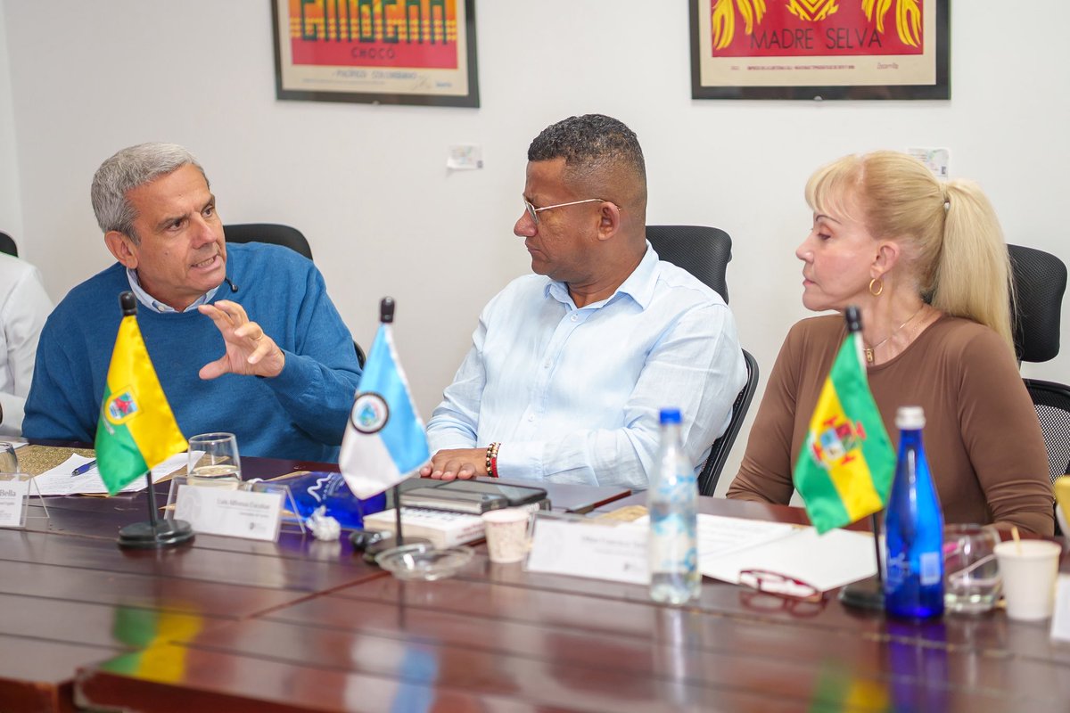 En cada familia de #Colombia hay una herida profunda causada por la guerra. El pueblo colombiano está cansado de que el conflicto siga marcando su futuro.

Por eso, la recomendación inicial es lograr más unidad entre los departamentos afectados.

#Nariño, #Cauca y #Valle deben
