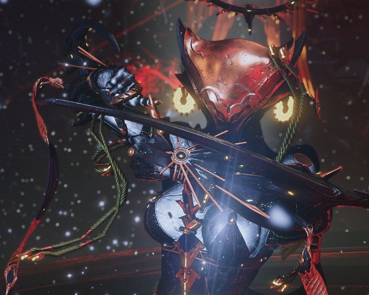 e_winwx's tweet image. ok but the heirloom skin with the carnivex helmet RAAAH