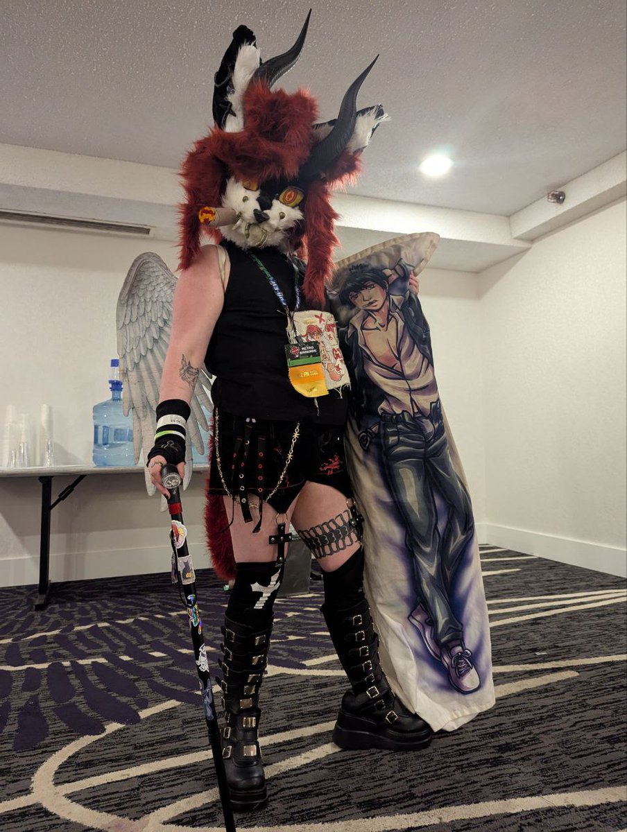 SchizoDivinity's tweet image. Had a BLAST at #FurEh