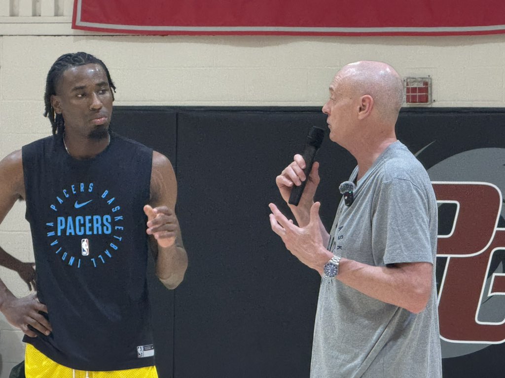 SEisbergWCIV's tweet image. Pacers head coach Rick Carlisle at Porter-Gaud to support his “veteran leader”, Aaron Nesmith. Pretty awesome interaction they are having in front of the campers.