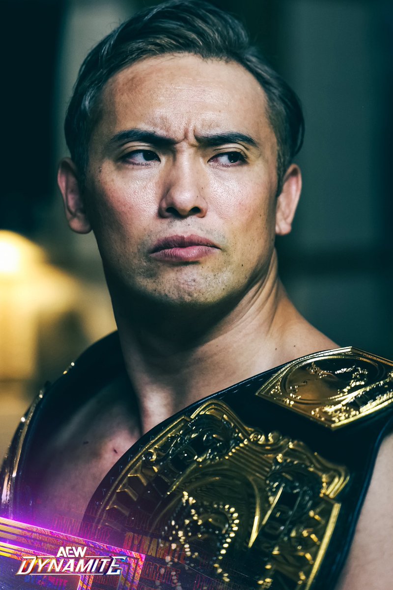 DrainBamager's tweet image. Kazuchika Okada with his new Unified, International and Continental titles backstage after All In: Texas. 🔥
📸: @RyanLoco