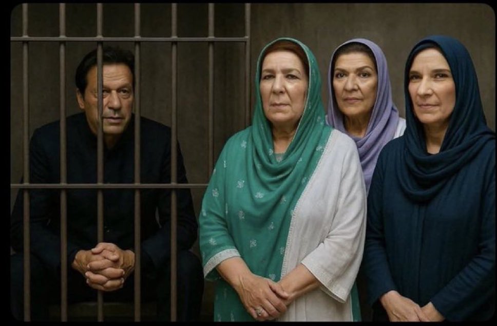 Syeda Naqvi ⁱᴾⁱᵃⁿ (@syedaoficial) on Twitter photo جو شخص تمہارے لیے قربانی دے رہا ہے، تم اسی کی چیخیں نظرانداز کر رہے ہو؟ اس سے بڑی بے غیرتی کیا ہو گی؟ خان کو اذیت دی جا رہی ہے، اس کی جان کو خطرہ ہے، اور تم سب سہمے ہوئے بت بنے ہوئے ہو؟
<a href="/TeamiPians/">Team Insafians 𝗣𝗼𝘄𝗲𝗿</a>
#StopTorturingImranKhan جو شخص تمہارے لیے قربانی دے رہا ہے، تم اسی کی چیخیں نظرانداز کر رہے ہو؟ اس سے بڑی بے غیرتی کیا ہو گی؟ خان کو اذیت دی جا رہی ہے، اس کی جان کو خطرہ ہے، اور تم سب سہمے ہوئے بت بنے ہوئے ہو؟
<a href="/TeamiPians/">Team Insafians 𝗣𝗼𝘄𝗲𝗿</a>
#StopTorturingImranKhan