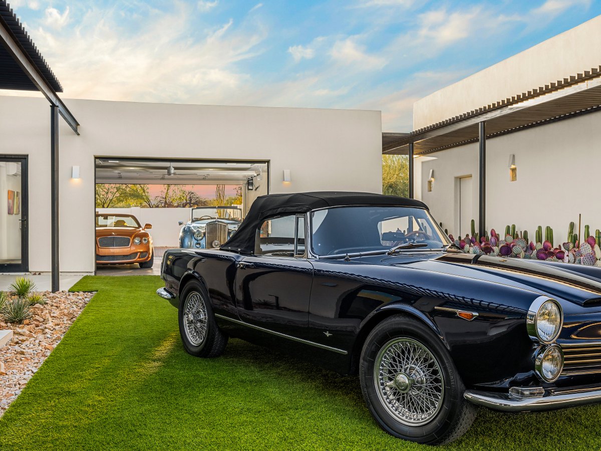 DooleyRealtor's tweet photo. Driven to Design: How Car Enthusiasts &amp; Formula 1 Racers are Accelerating Luxury LivingFor devoted car lovers, the garage has transcended its utilitarian purpose to become the very essence of the home. Continue Reading here.. https://t.co/2z9deAoQYM https://t.co/wvqqVmYNxP