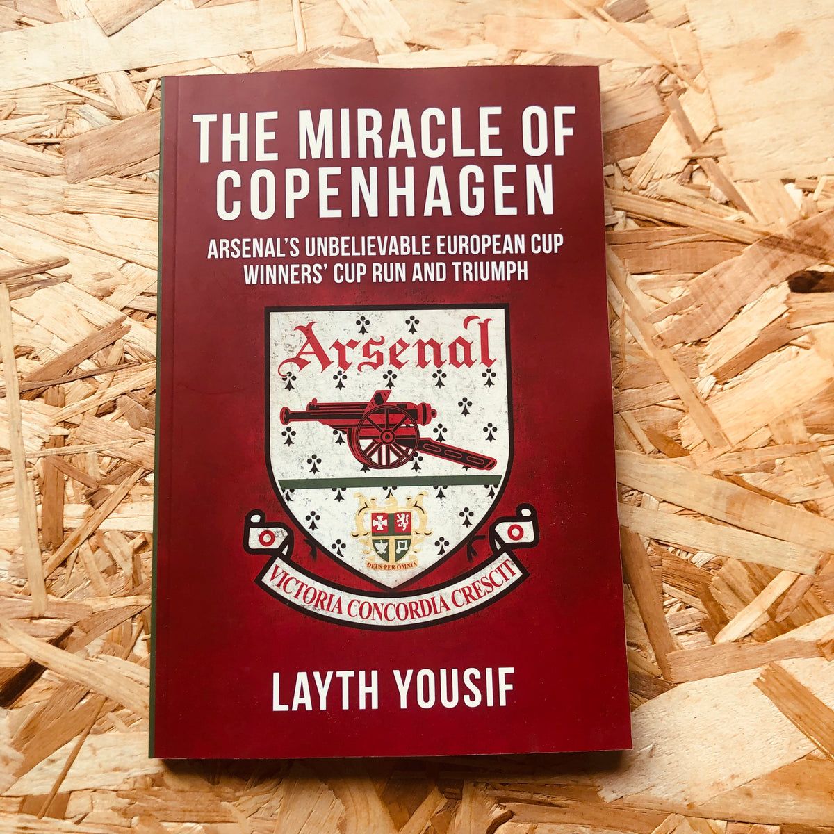 StanchionBooks's tweet image. πππππππ | THE MIRACLE OF COPENHAGEN by @laythy29
The definitive story of #AFC's triumph in Europe in 93/94, with interviews with players, fans and journalists that explore what was one of the most defining wins in Arsenal's history.
π stanchionbooks.com/products/the-mβ¦