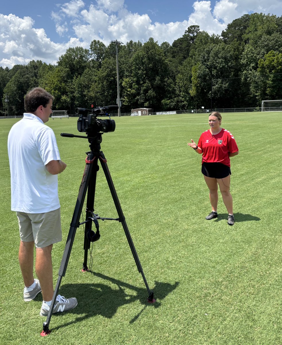bhmlegion's tweet image. Shoutout to Jonathan Hoppe for beating the heat today to talk to the team. Catch that story tonight on @WBRCnews!
#HammerDown