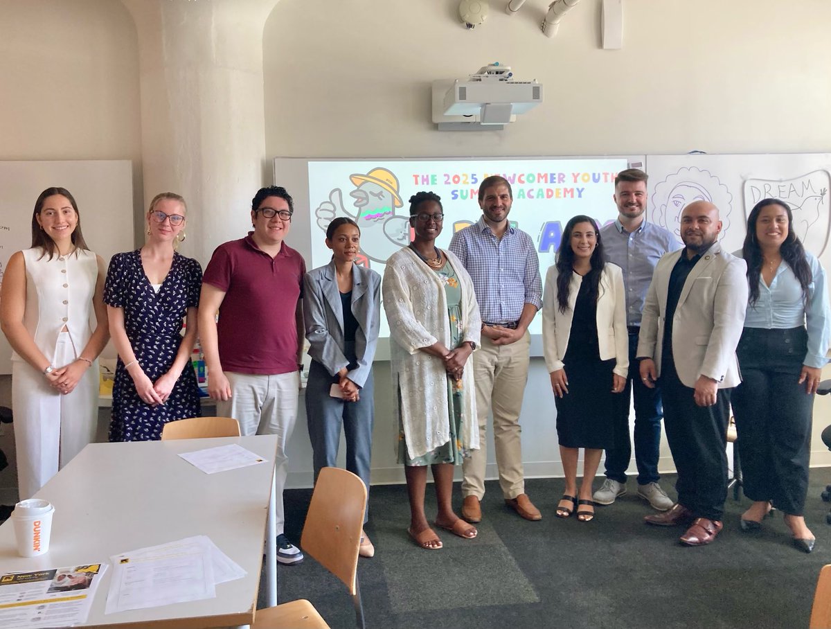 phara4assembly's tweet image. Today I visited @RESCUEorg’s Newcomer Summer Youth Academy. I am so grateful for the critical work they’re doing to ensure our new young neighbors have access to social-emotional learning and the arts!