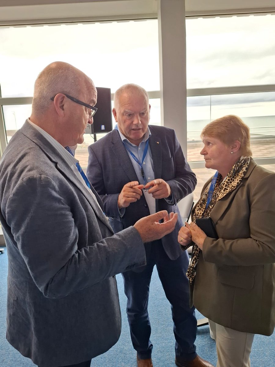 AliceDoyleIFA's tweet image. Thank you to Wexford County Chamber for the opportunity to visit Rosslare Port today to meet members of the EU parliament transport and Tourism committee.
Positive engagement with our own MEPs Nina Carbery and Cynthia Ni Mhurchu,Hauliers and food producers.