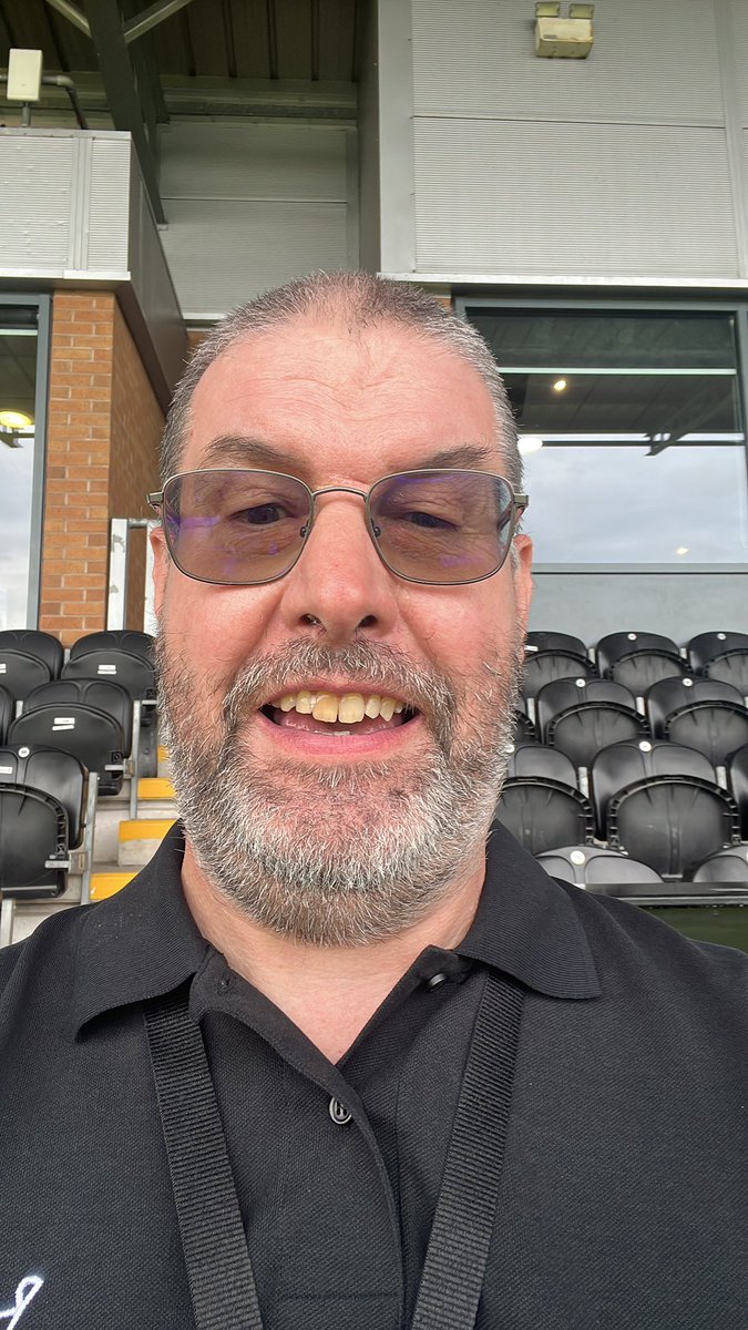 Ian Hawkins tweet media