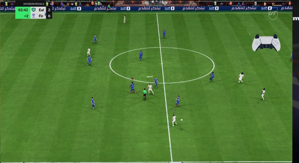 اتخيل اعلان الهاكثون يطلع لي بكل مكان الا هنا!