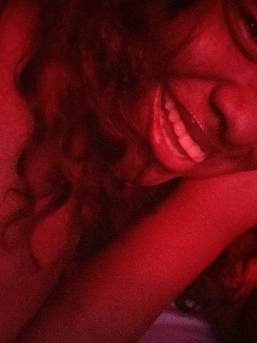 debauraaa's tweet image. Don’t say nothing about my eye 😭