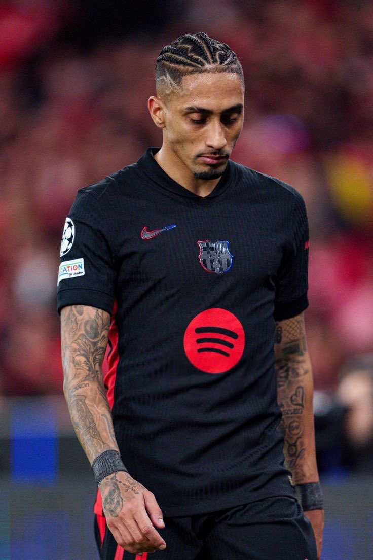 TomisinSamuel6's tweet image. I will never forget black kit raphinha.
He was different.😒
