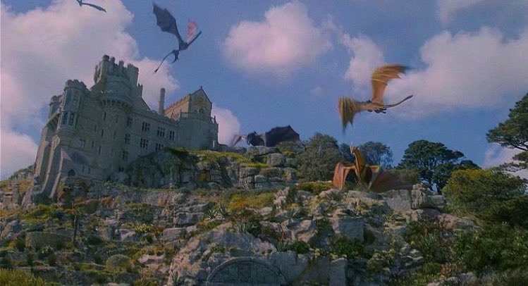 rhaenyrism's tweet image. so many dragons at the same place at the same time… we missed out on more shared scenes between the targ family
