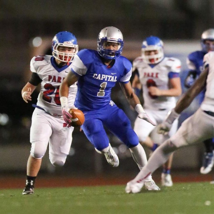 COUNTDOWN TO KICKOFF #wvprepfb

Capital's Tyrhee Pratt

🏈 2015 Kennedy Award winner
🏈 41-7 career record as a starter
🏈 Led Cougars to 2014 Class AAA state title (undefeated season)
🏈 Over 3,100 yards of total offense and 35 TDs as a senior