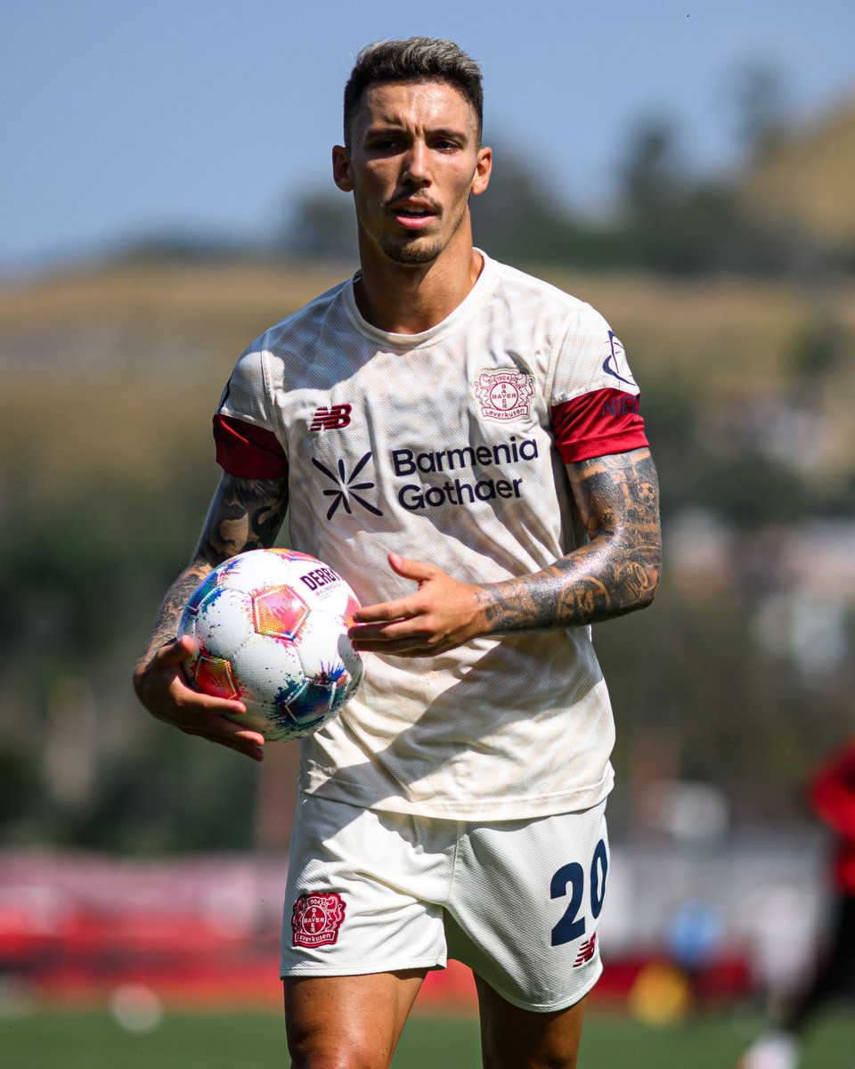 Bayer 04 Leverkusen tweet media