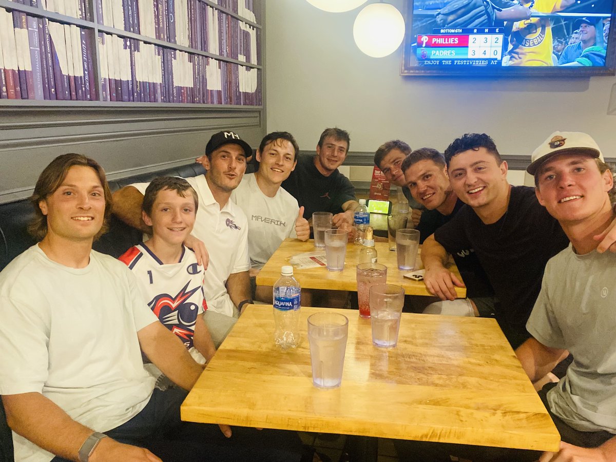 brianbrawdy's tweet image. A quick shout out to @PaulRabil of the @PremierLacrosse about the @PLLCannons. After a recent match, we made our way to a favorite restaurant near closing; it was empty except for a table of young men. One of them, @MarcusHolman1, called out to my son (a @ResoluteLAX team…