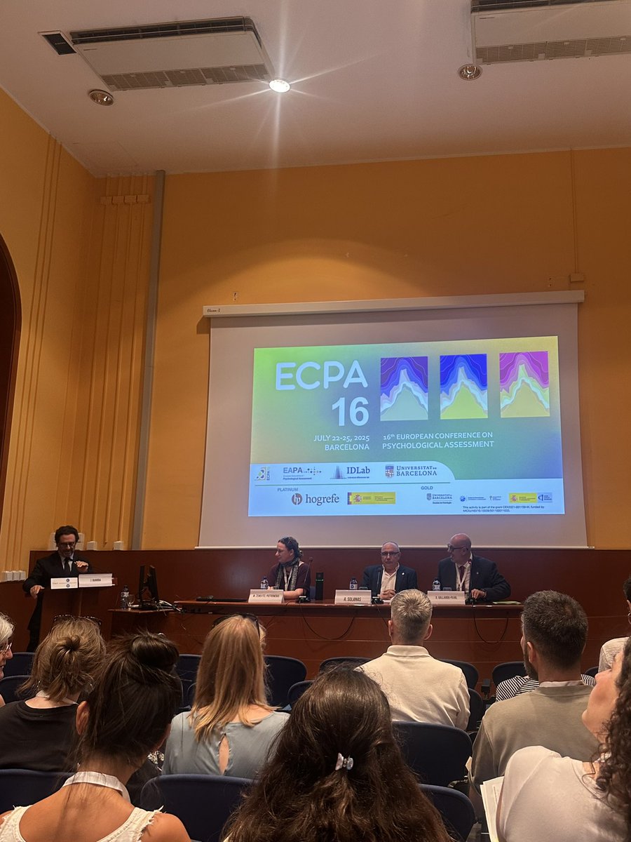 ECPA_2025's tweet image. Welcome addresses by the UB Rector, EAPA President, UB Psychology Dean, and our Committee Chair set the tone for great conference ahead. 🙌 

#WelcomeSession #PsychologicalAssessment #ECPA16 #Barcelona2025

@IDLabUB @UniBarcelona @EAPA_Science