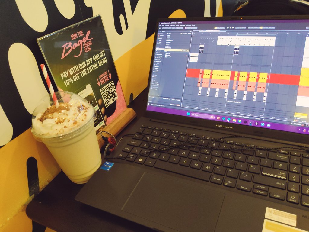 sometimes it's nice to be creative away from your creative space