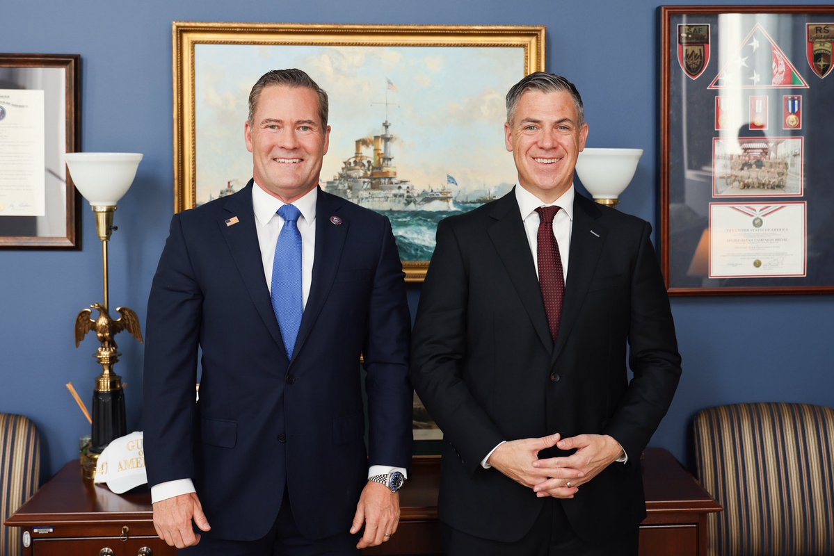 SenatorBanks's tweet image. Proud to back @michaelgwaltz for U.N. Ambassador. He’ll carry President Trump’s America First agenda to the U.N. and stand up to the globalists who take us for granted.