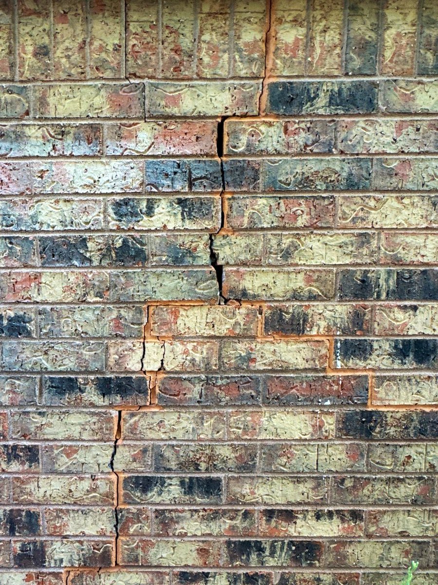 OklaInspector's tweet image. Major foundation movement found at this morning’s home inspection in Oklahoma City. These photos are just a small sample of what was found. Documenting this for my client more than justifies the fee paid.